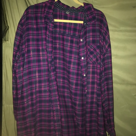 Plaid Top - Picture 3 of 3